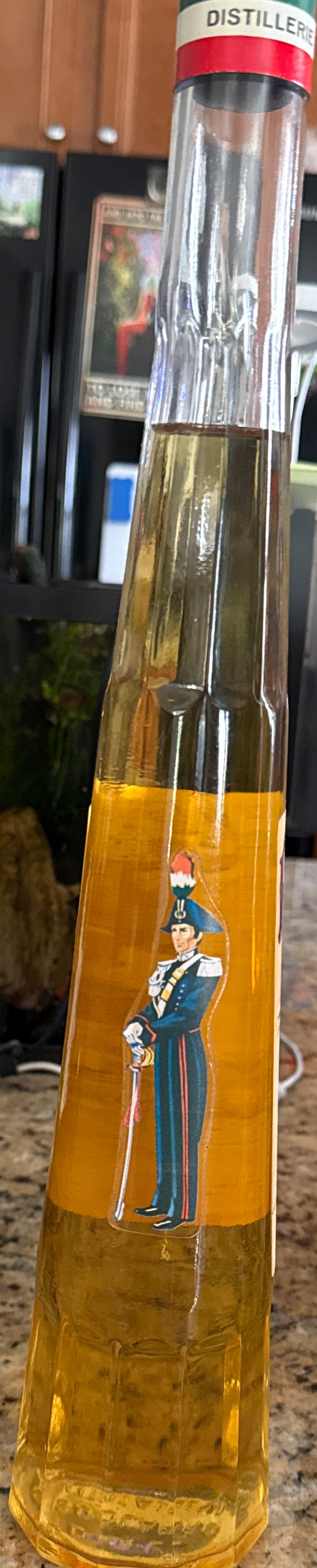 Liquore Galliano - “21” Brands (680 mL) alcohol collectible [Barcode 089120230962] - Main Image 4