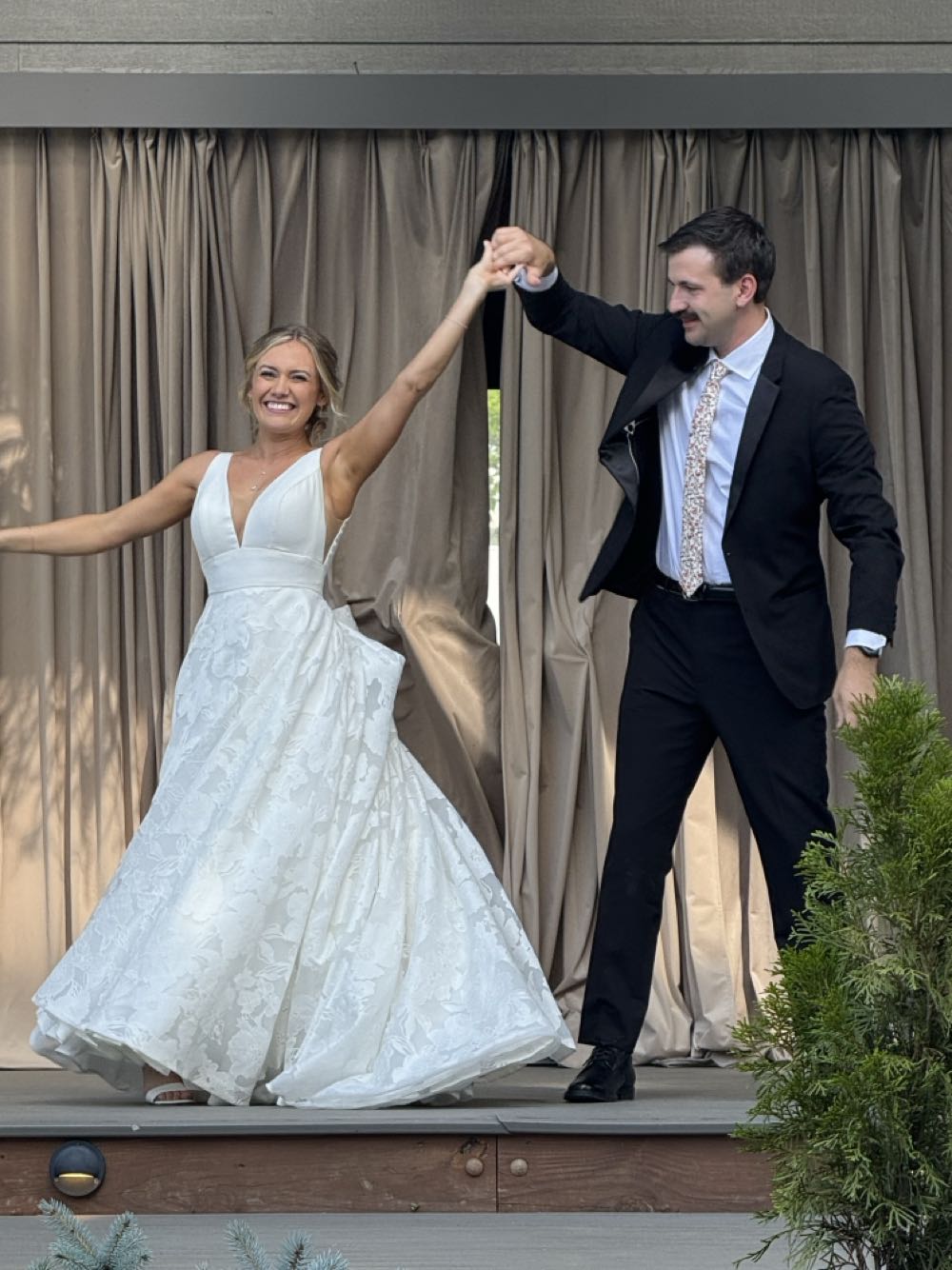 Ginger’s Revenge Cranberry Herb - Ginger’s Revenge Brewery, Asheville alcohol collectible - Main Image 4