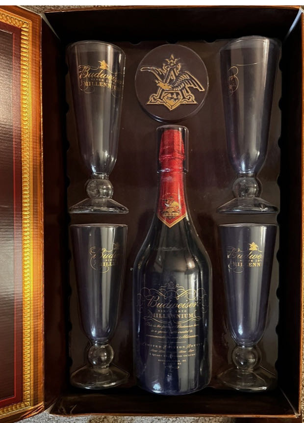 Budwiser Millennium Limited Edition Champagne & 4 Glasses  alcohol collectible [Barcode 018200049842] - Main Image 2