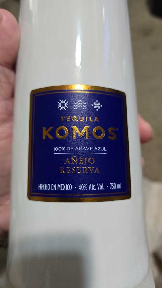Komos Anejo Reserva Tequila - NOM 1607 (750 mL) alcohol collectible [Barcode 850033013207] - Main Image 2