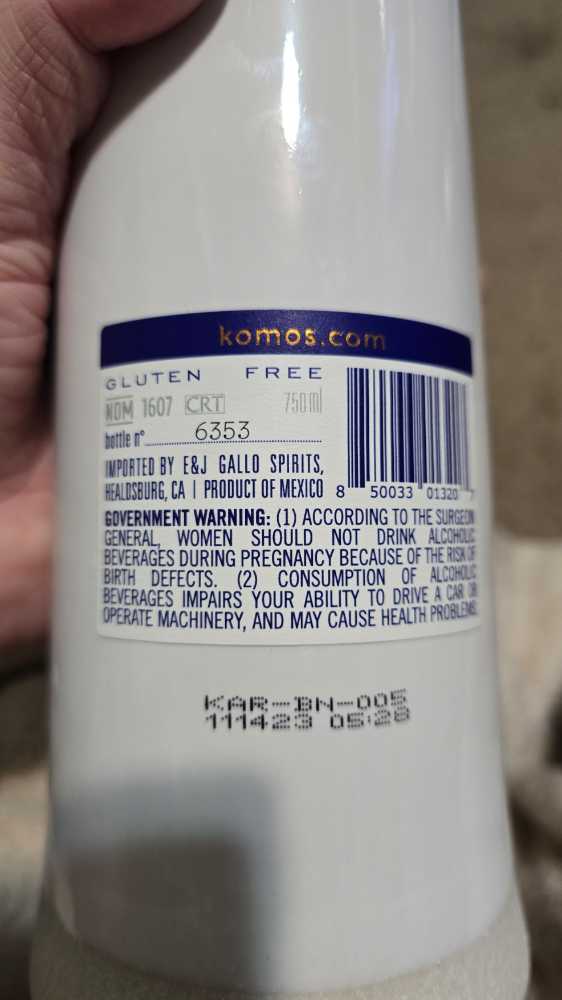 Komos Anejo Reserva Tequila - NOM 1607 (750 mL) alcohol collectible [Barcode 850033013207] - Main Image 3