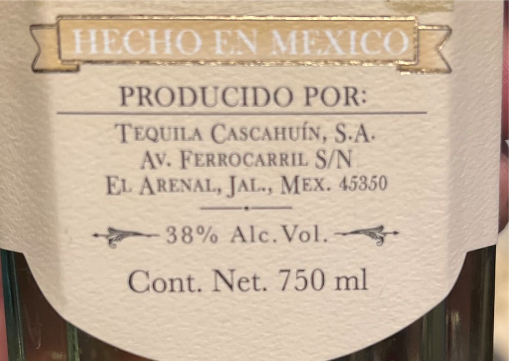 Tequila Reposado Tequila Cascahuin Reposado - Tequila Cascahuin (750 mL) alcohol collectible [Barcode 718783003025] - Main Image 2