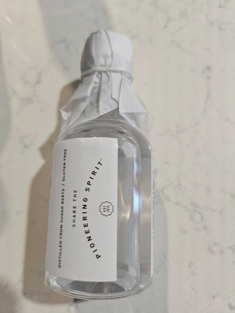 BĒT vodka - mpls Minnesota (50 mL) alcohol collectible - Main Image 2