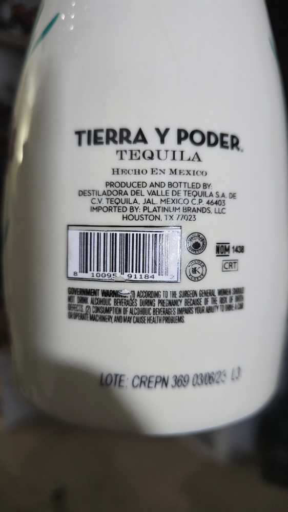 Tierra Y Poder Reposado Tequila - Nom 1438 (750 mL) alcohol collectible [Barcode 810095911842] - Main Image 2