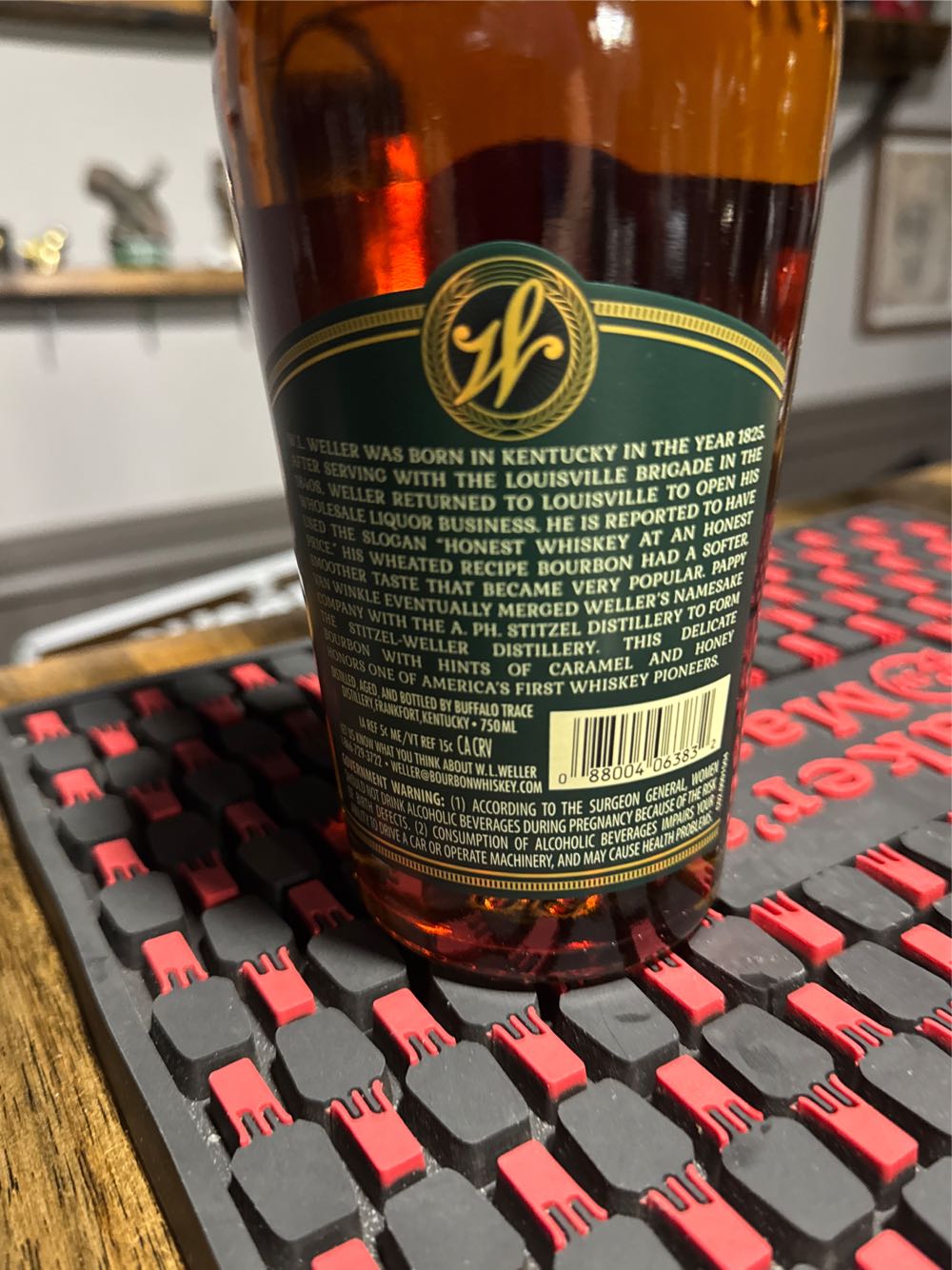 Weller Special Reserve - Buffalo Trace (750 mL) alcohol collectible [Barcode 088004063832] - Main Image 2