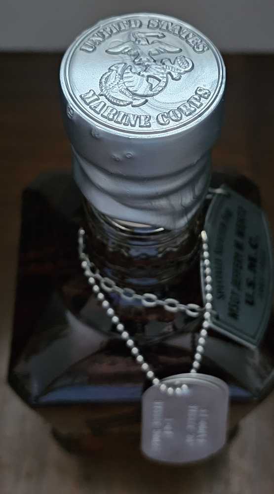 Single Barrel Select (MSGT Jeff Wentz) - Jack Daniel Distillery (750 mL) alcohol collectible [Barcode 082184004289] - Main Image 4