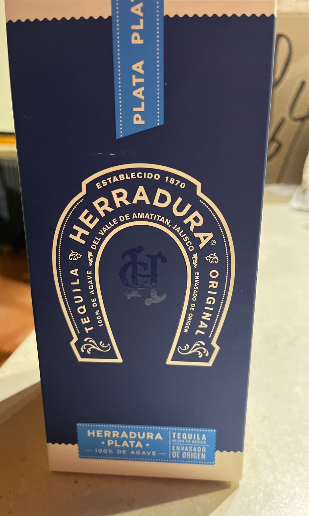 Tequila  (700 mL) alcohol collectible [Barcode 7501145233375] - Main Image 2