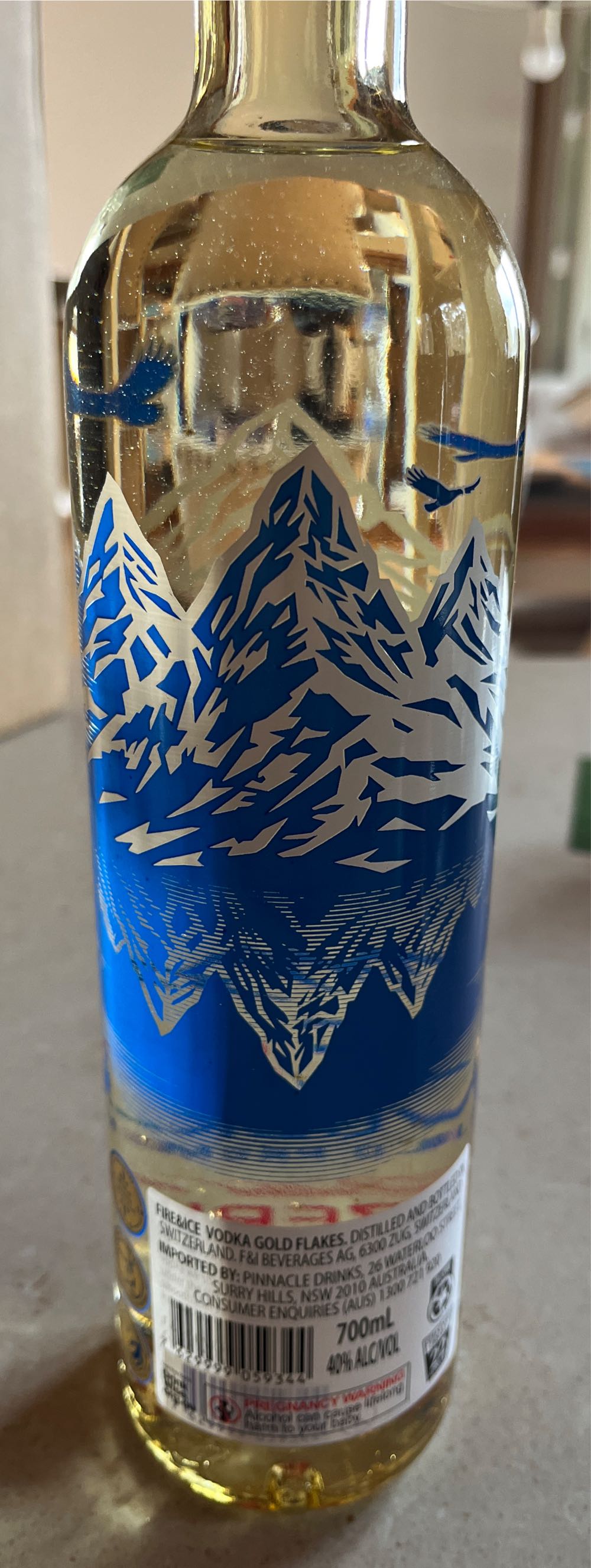 Premium Vodka Fire & Ice Gold Premium 40% 07l Fire&ice ВОДКА  (700 mL) alcohol collectible [Barcode 7629999059344] - Main Image 2