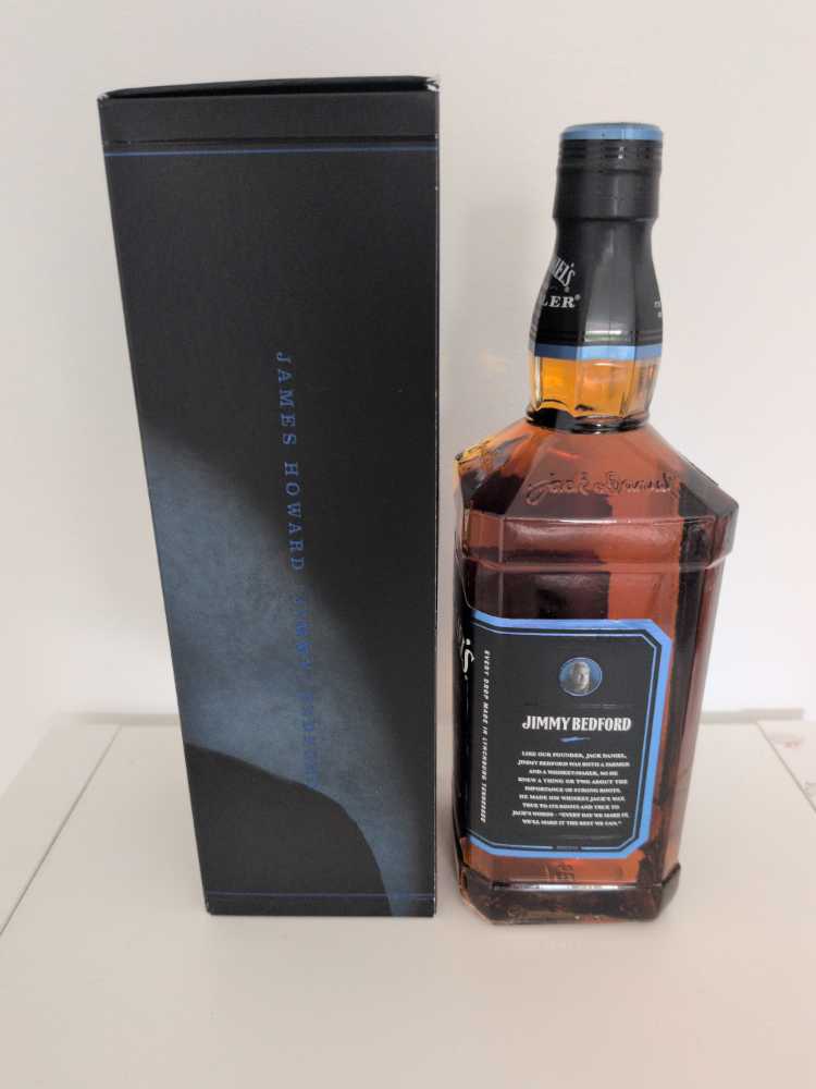 Master Distiller No.6 1l  (1000 mL) alcohol collectible - Main Image 2