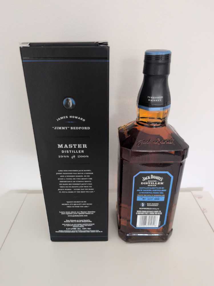Master Distiller No.6 1l  (1000 mL) alcohol collectible - Main Image 3