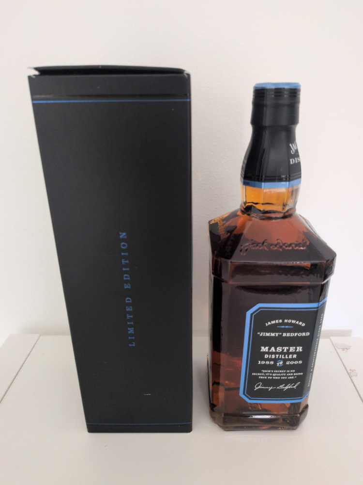 Master Distiller No.6 1l  (1000 mL) alcohol collectible - Main Image 4