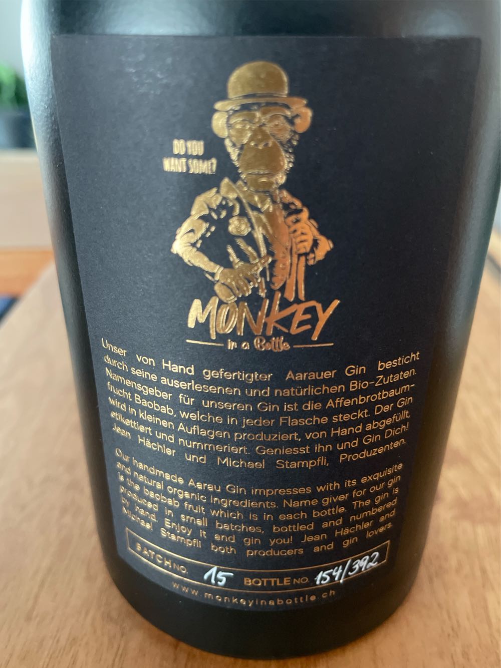 Monkey Gin  (500 mL) alcohol collectible - Main Image 2