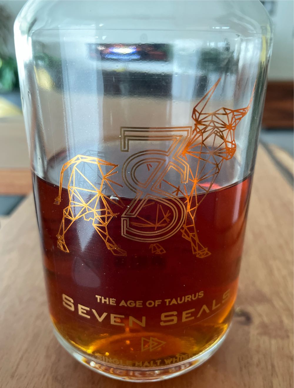 Old Elk Cigar Cut 1 Punch