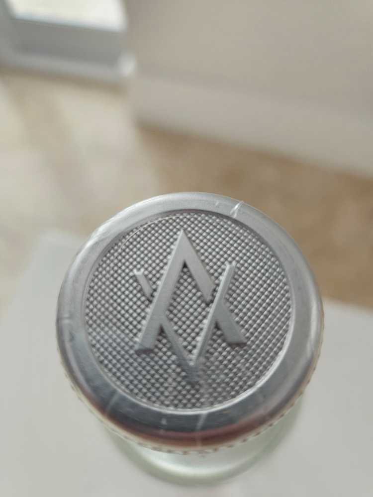 Aspen - Aspen Distillers (750 mL) alcohol collectible [Barcode 850049431002] - Main Image 2