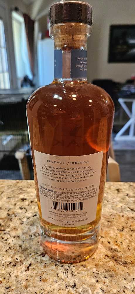 Clonakilty Irish Whiskey - Atlantic Distillery (750 mL) alcohol collectible [Barcode 810098402941] - Main Image 2