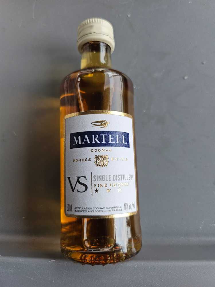 Gallo Family Vineyards Sweet Apple Wine Page