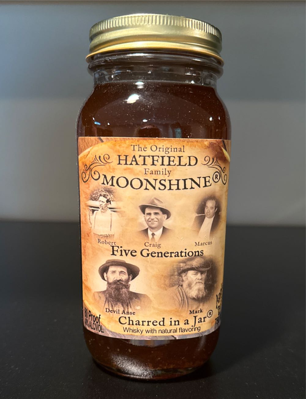 La Escalera Oculta Y La Alfombra Mágica