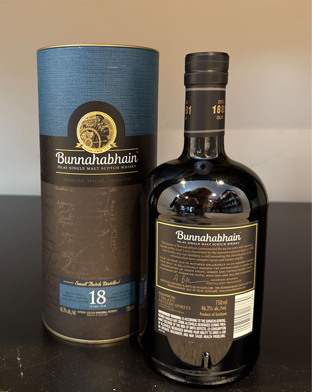 Bunnahabhain 18 Year Old Single Malt Scotch Whisky 750ml Islay Price Liquor Whiskey Years - The Bunnahabhain Distillery (750 mL) alcohol collectible [Barcode 5029704217380] - Main Image 3