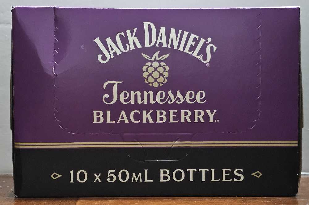Blackberry - Jack Daniel Distillery (50 mL) alcohol collectible [Barcode 082184208762] - Main Image 3