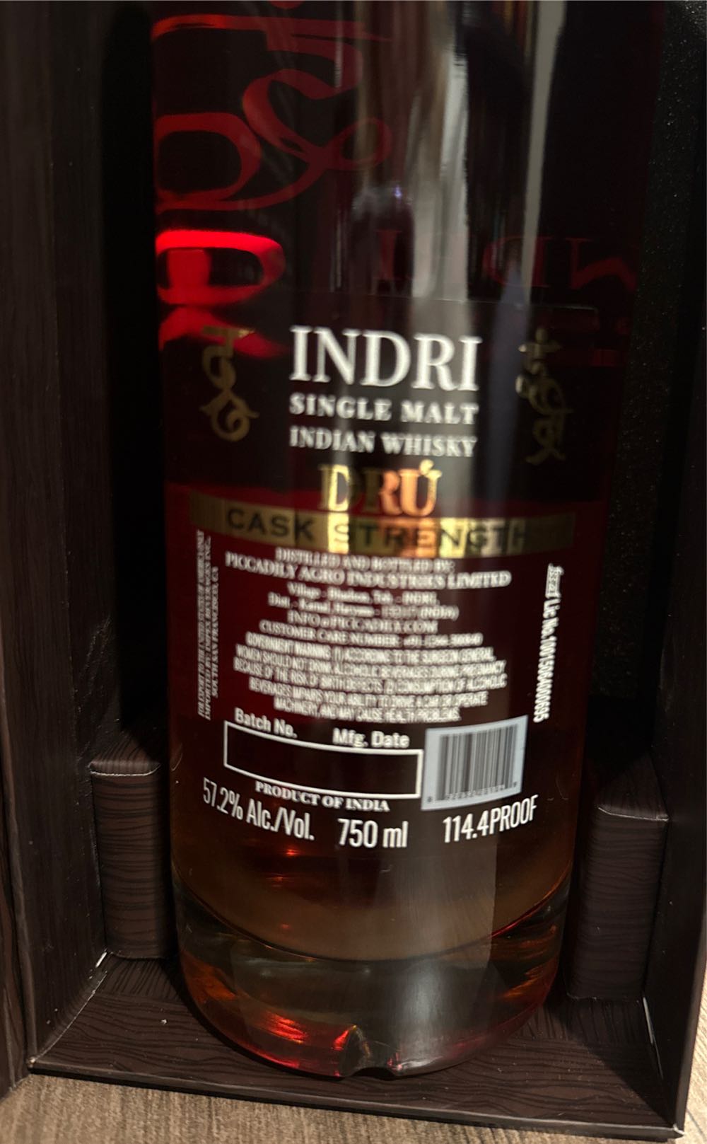 Indri Dru Cask Strength Single Malt Indian Whisky 750ml Whiskey ’dru’ - Piccadily Agro Industries Limited (750 mL) alcohol collectible [Barcode 892032201049] - Main Image 3