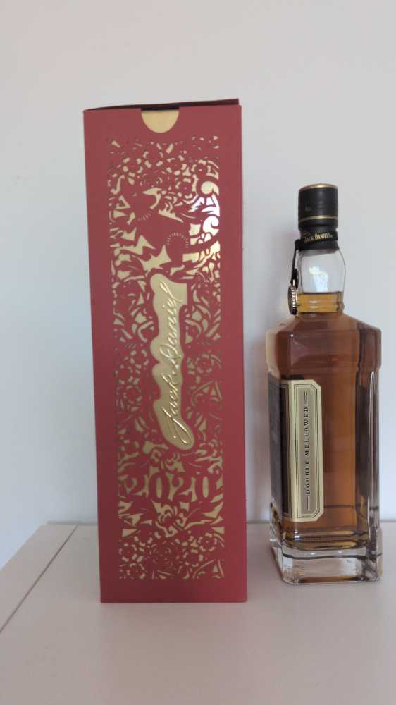 Gold 27 China Jahr Der Ratte  (700 mL) alcohol collectible - Main Image 2