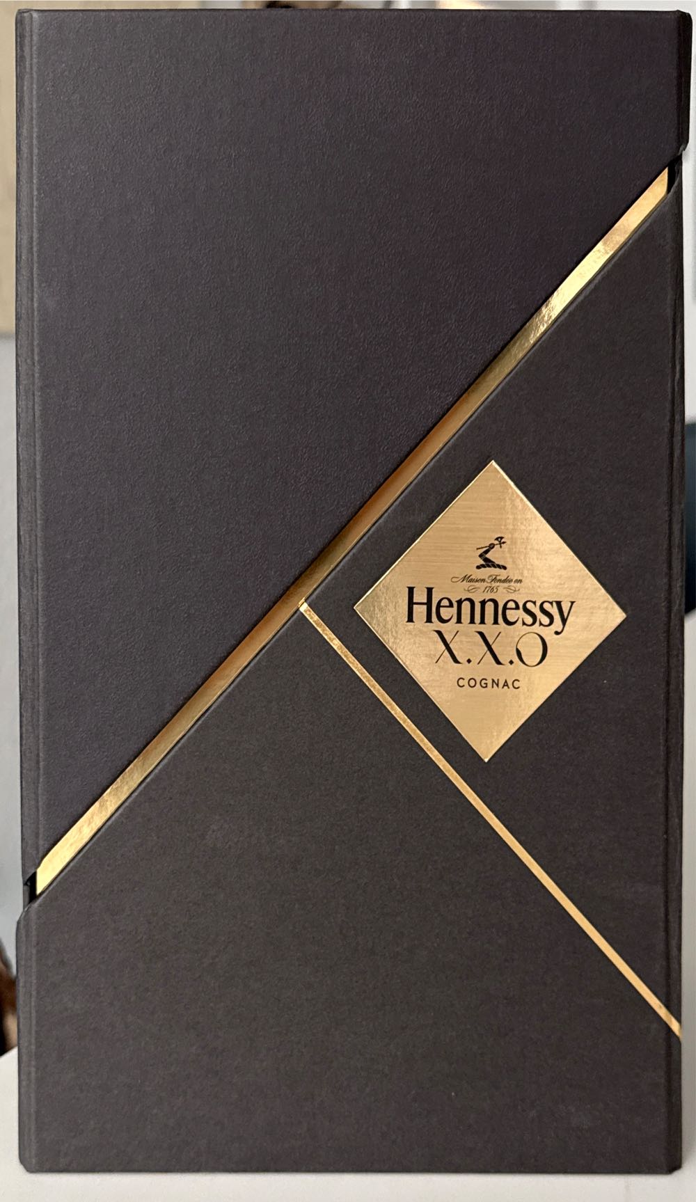 Hennessy X.X.O  alcohol collectible [Barcode 3245998845418] - Main Image 2