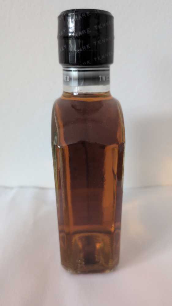 Gentleman Jack  (200 mL) alcohol collectible - Main Image 4
