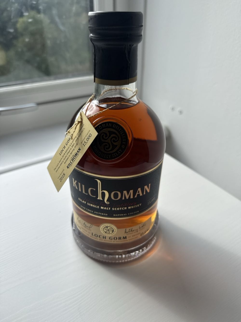 Kilchoman Loch Gorm 2018 - Kilchoman Distillery (700 mL) alcohol collectible [Barcode 5060210701543] - Main Image 2