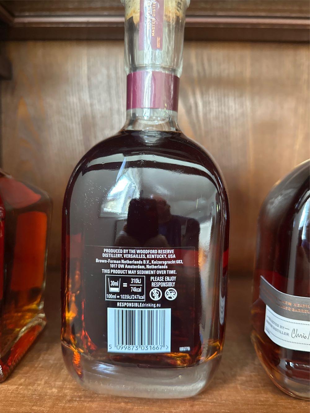 Woodford reserve XO casks - Woodford Distillery (700 mL) alcohol collectible [Barcode 5099873031667] - Main Image 2