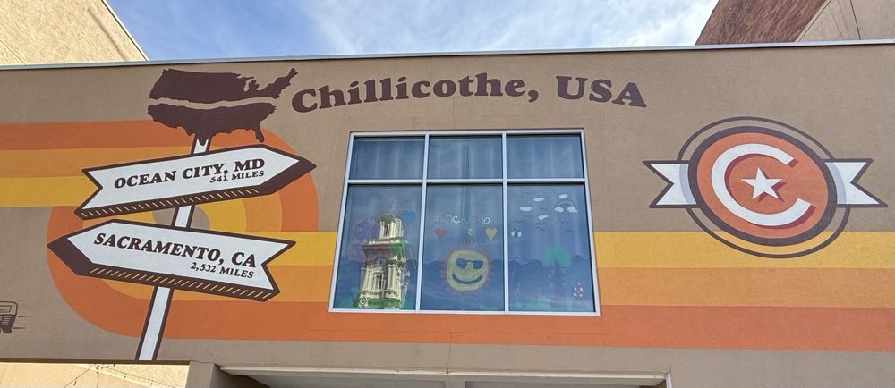 North High Honey Wheat Lager - North High Brewing Company, Columbus alcohol collectible - Main Image 4