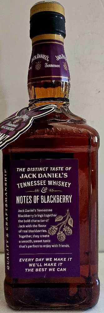 Blackberry (UK) - Jack Daniels’ Distillery (700 mL) alcohol collectible [Barcode 5099873033678] - Main Image 2