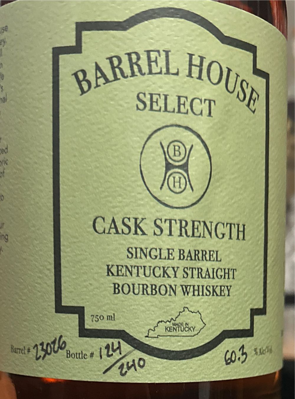 Barrel House Select Cask Strength Single Barrel Straight Bourbon Whiskey - Barrel House Distilling Company Lexington Kentucky alcohol collectible [Barcode 898945002247] - Main Image 4