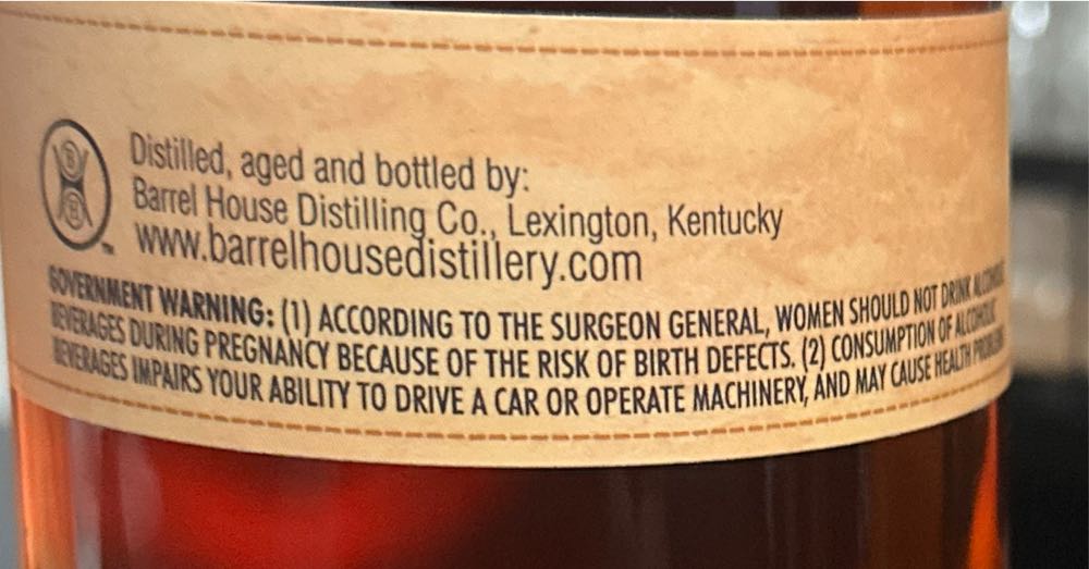 Rock Castle Kentucky Straight Bourbon Whiskey Small Batch Barrel Proof - Barrel House Distilling Company Lexington Kentucky (375 mL) alcohol collectible [Barcode 898945002155] - Main Image 2