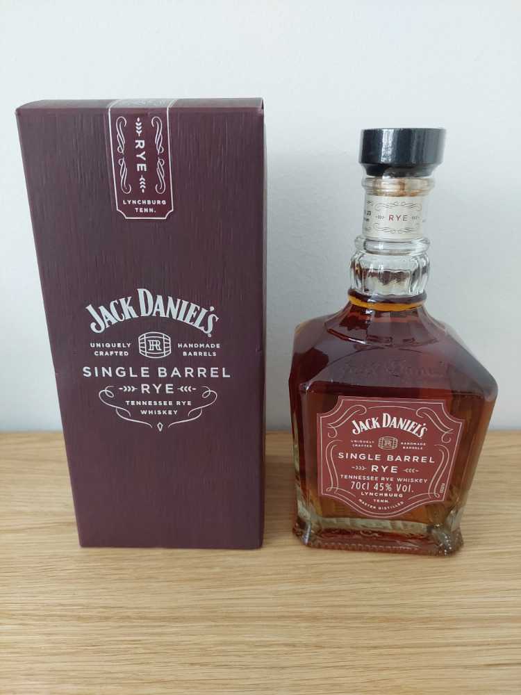 Водка купцов Елисеевых Классическая