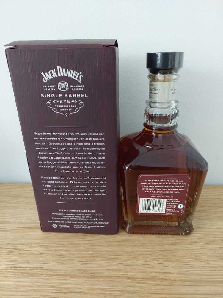 Jack Daniels Single Barrel Rye  (700 mL) alcohol collectible - Main Image 2