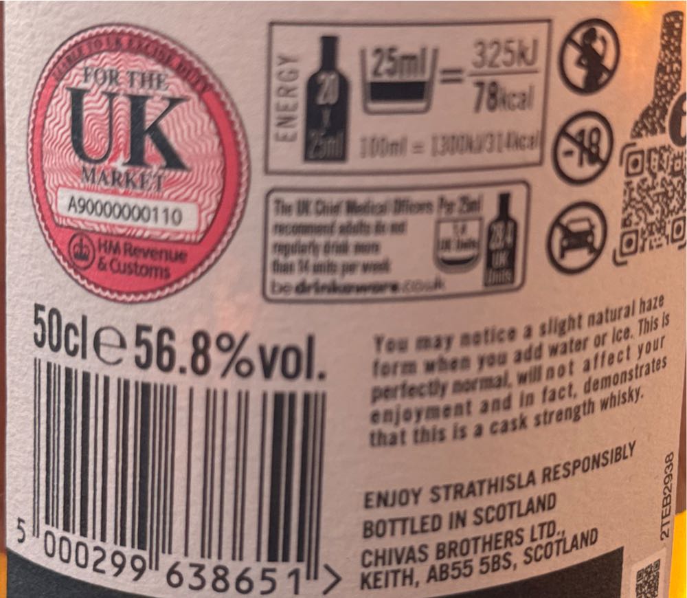 Strathisla 16 Years Small Batch Edition - Strathisla Distillery (500 mL) alcohol collectible [Barcode 5000299638651] - Main Image 2