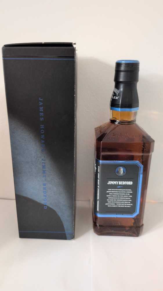 Master Distiller #6  (700 mL) alcohol collectible - Main Image 2