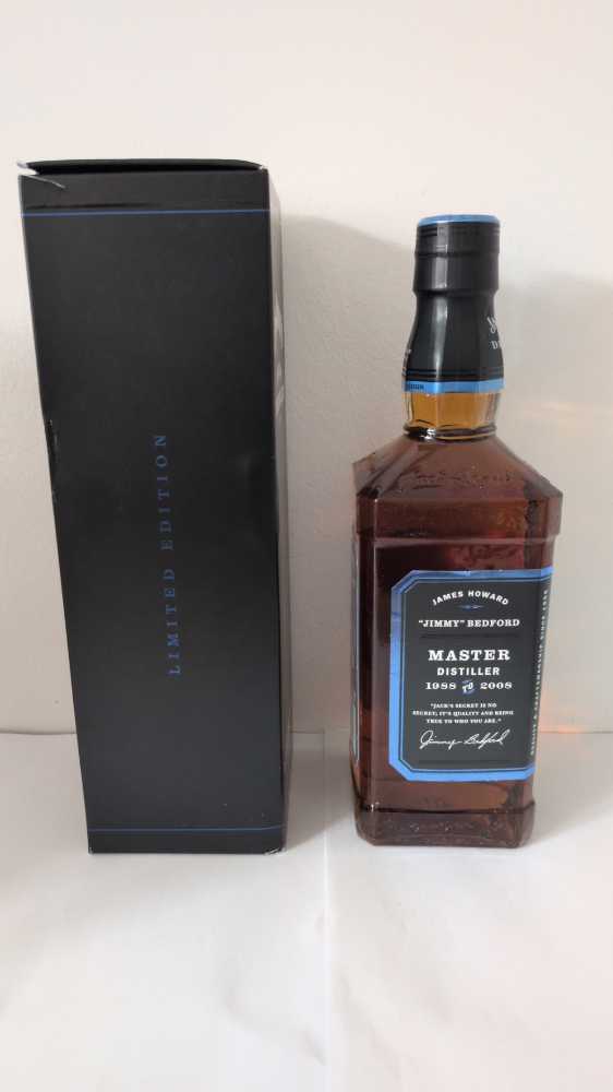 Master Distiller #6  (700 mL) alcohol collectible - Main Image 4