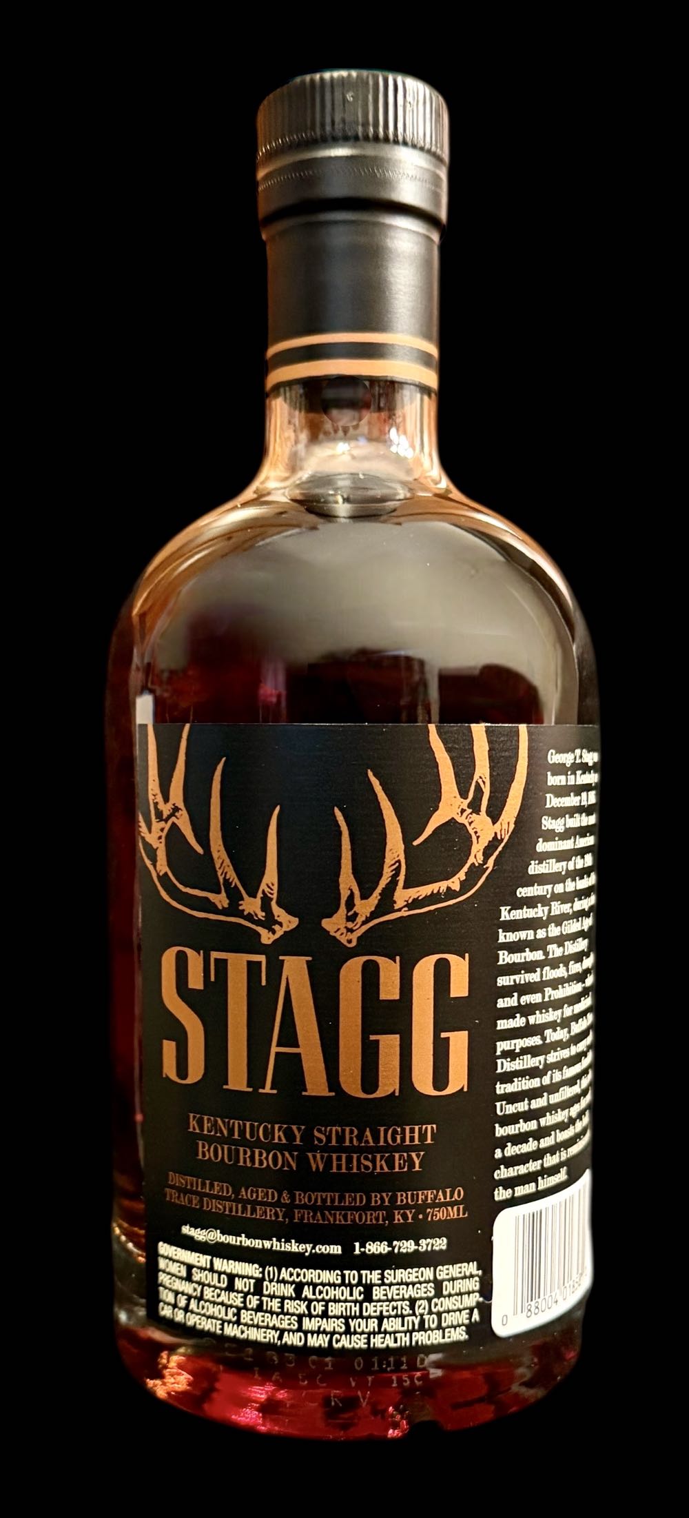 Stagg Bourbon (Batch 25B) - Buffalo Trace Distillery (750 mL) alcohol collectible [Barcode 088004018580] - Main Image 2