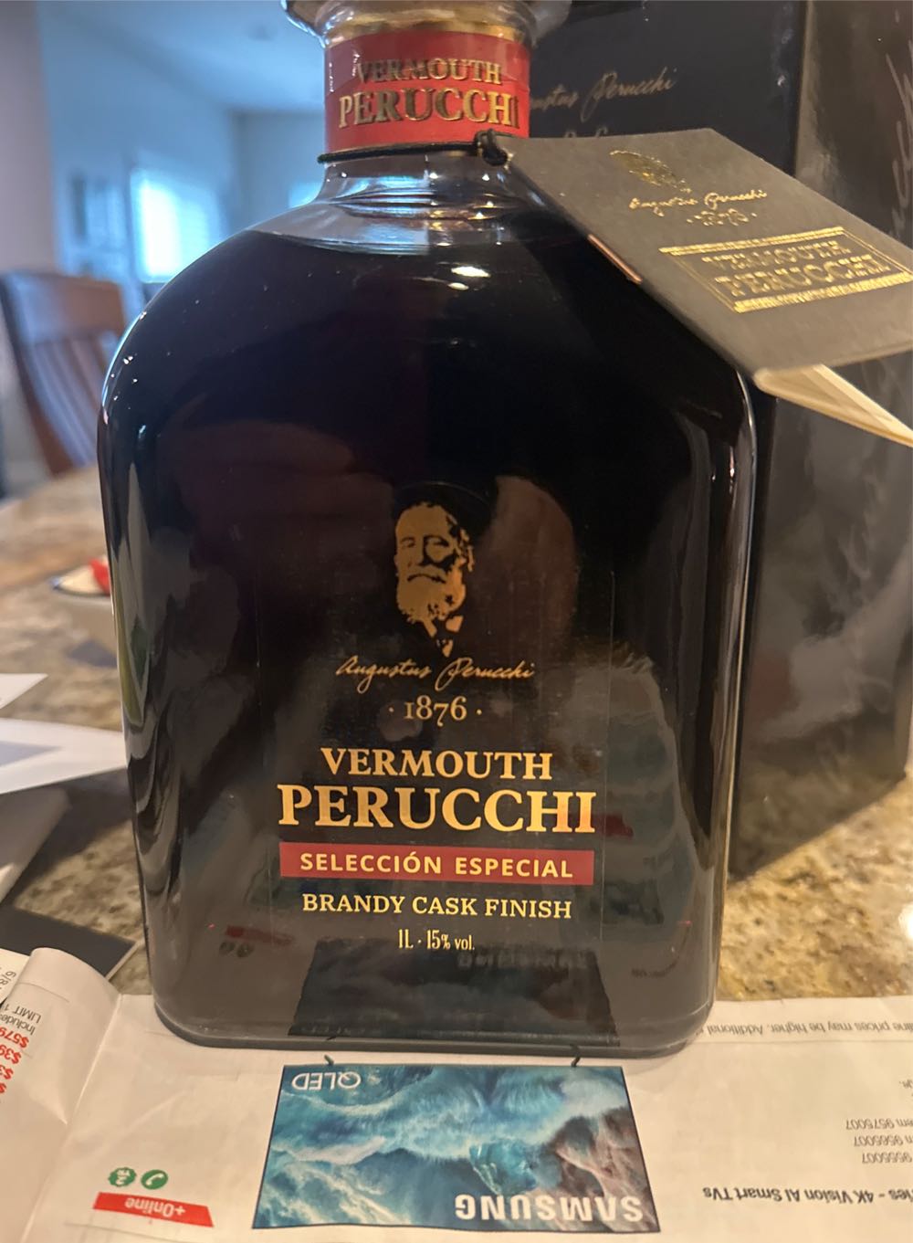 Perucchi Vermouth  alcohol collectible - Main Image 2