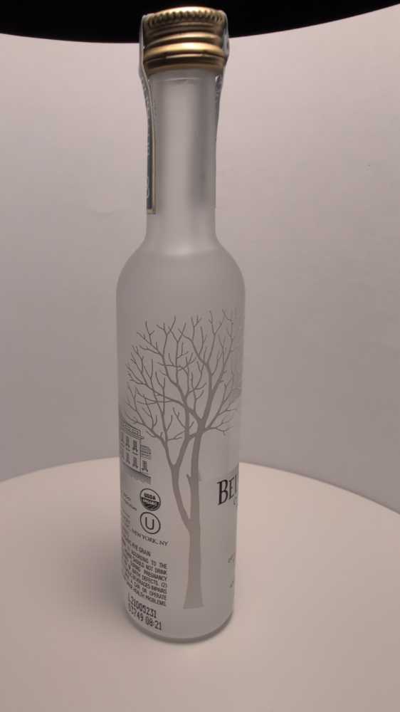 Belvedere Vodka Organic  - Polmos Zyrardów (50 mL) alcohol collectible [Barcode 081753838041] - Main Image 2
