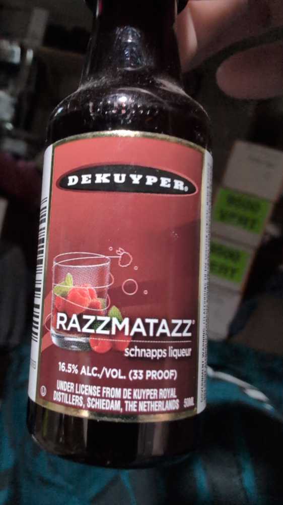 Dragon Stars SSJ Vegeta (Power Up)