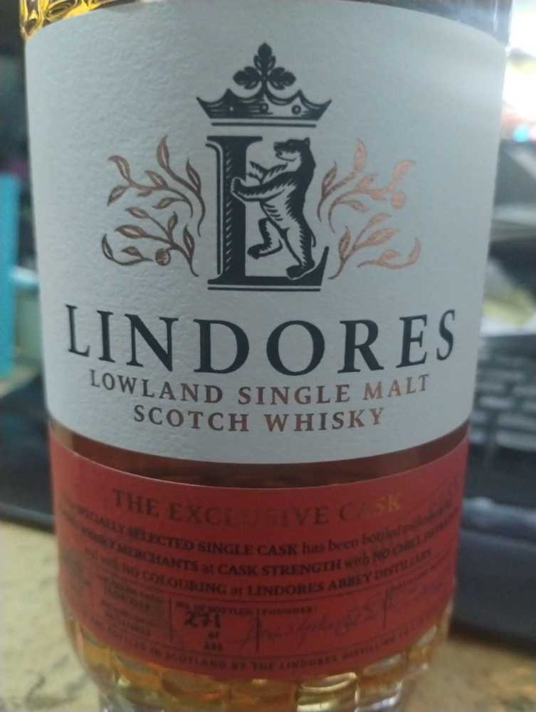 Robbie’s Drams Exclusive Cask - Lindores Abbey Distillery (700 mL) alcohol collectible [Barcode 5060638171720] - Main Image 2