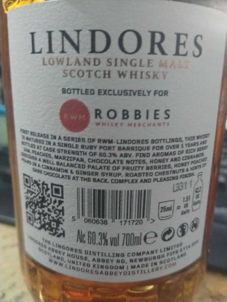 Robbie’s Drams Exclusive Cask - Lindores Abbey Distillery (700 mL) alcohol collectible [Barcode 5060638171720] - Main Image 3