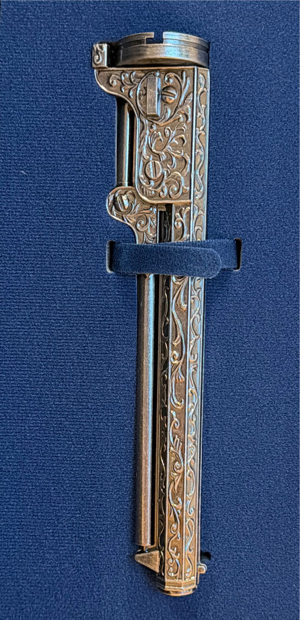 Doc Holliday 10 Year Old Bourbon Whiskey Special Edition Collector’s Case Revolver Set - World Whiskey Society (700 mL) alcohol collectible [Barcode 736649254404] - Main Image 4