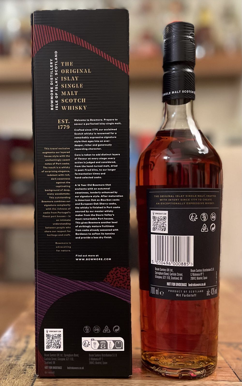 BOWMORE 16y Single Malt Scotch Whisky - The Bowmore Distillery (700 mL) alcohol collectible [Barcode 5010496000885] - Main Image 2