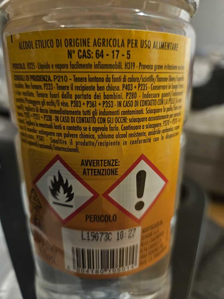 Alcool 96  (1 L) alcohol collectible [Barcode 012142681306] - Main Image 2