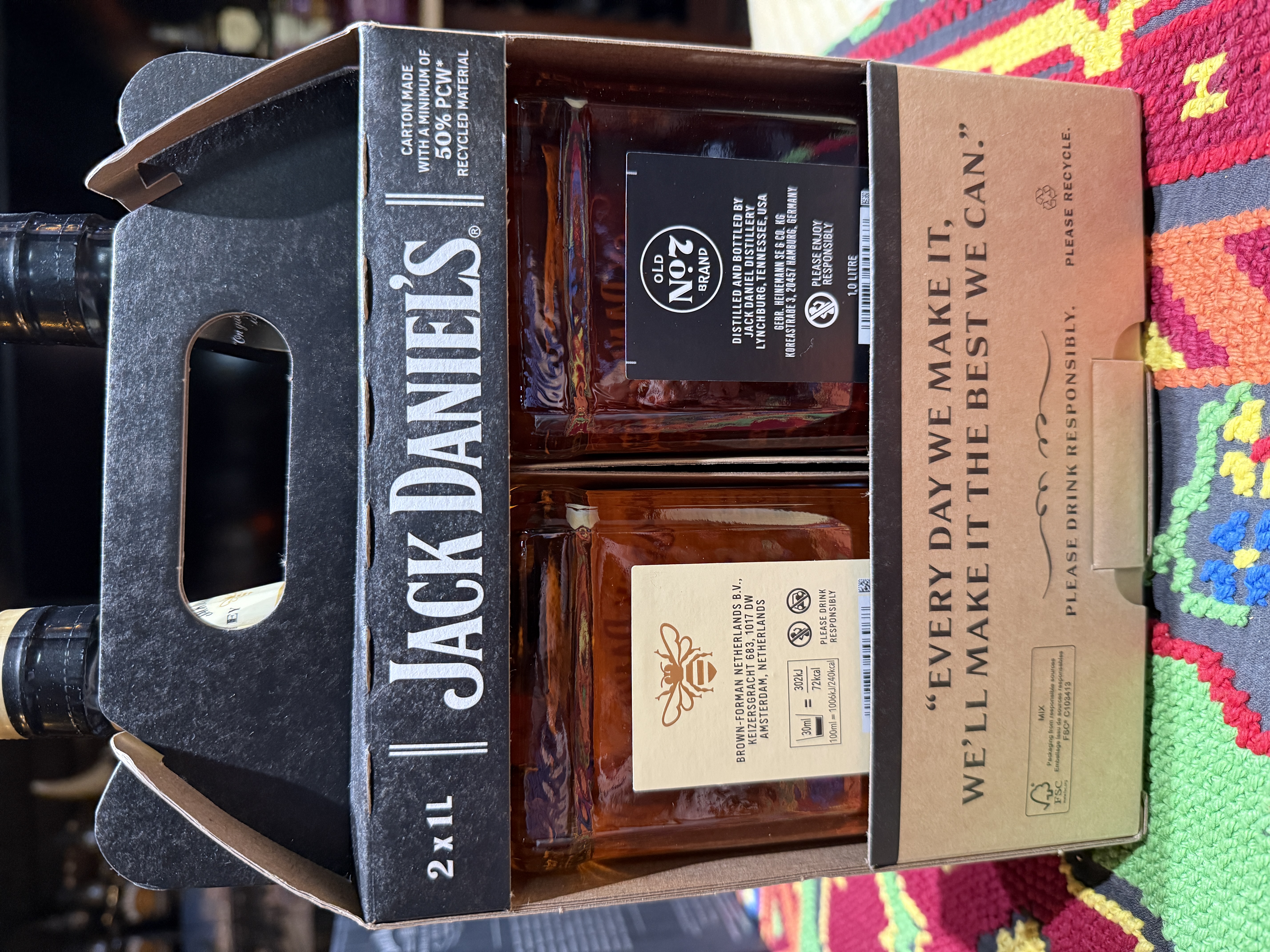 Set Black & Honey 1L Turkey 2025 - Jack Daniel Distillery, Lynchburg, TN (1 L) alcohol collectible - Main Image 2