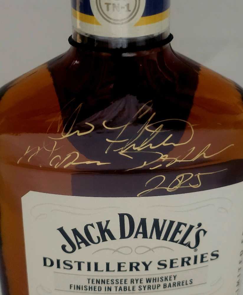 Distillery Series #16 - Jack Daniel Distillery (375 mL) alcohol collectible [Barcode 082184008812] - Main Image 3