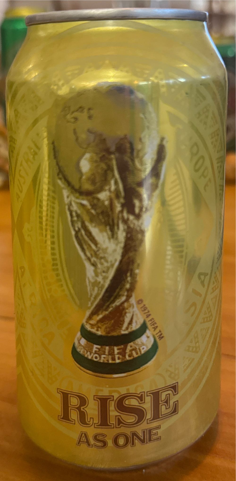 Budweiser Edição Copa  (350 mL) alcohol collectible [Barcode 7891991010481] - Main Image 2